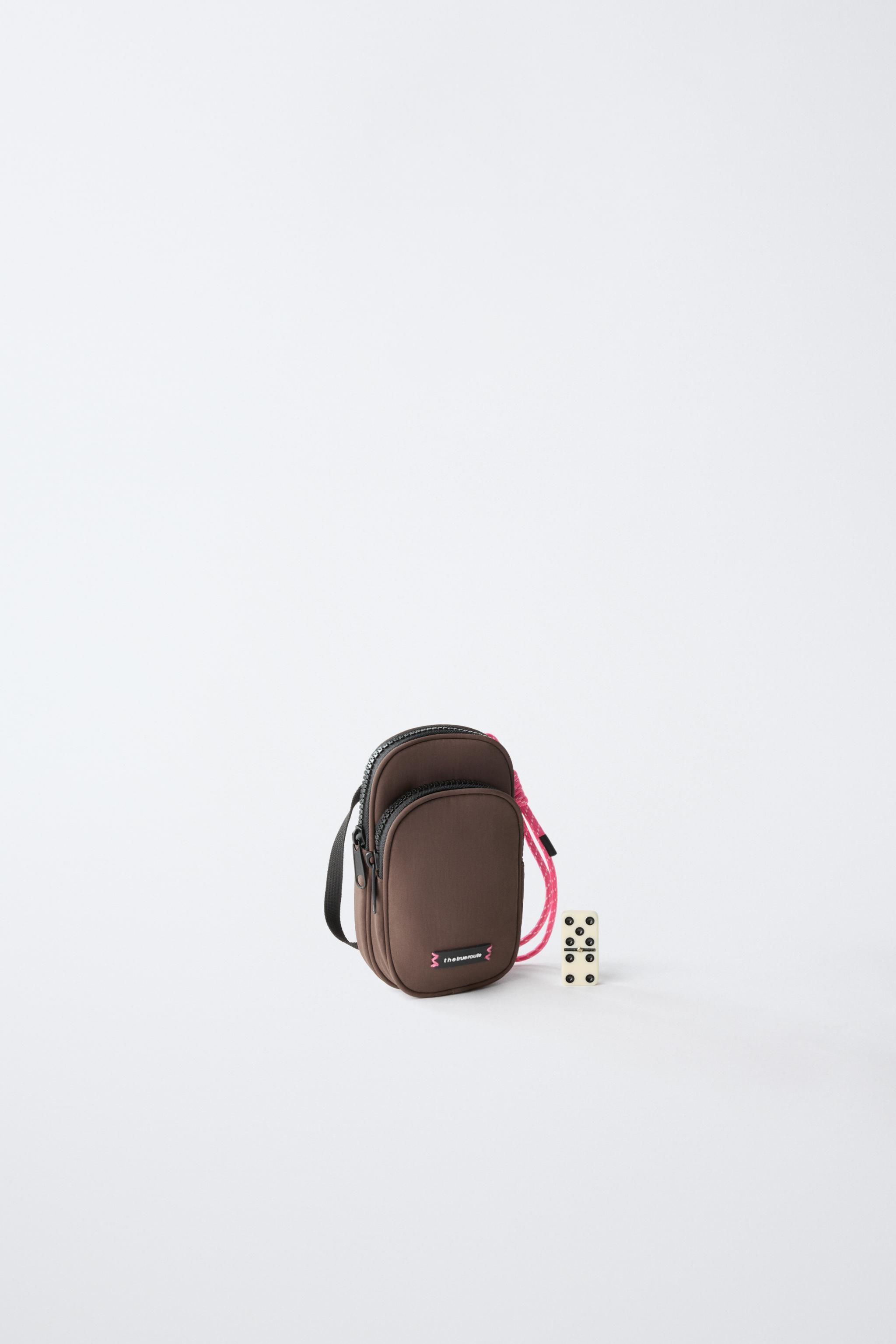HOUSSE POUR TÉLÉPHONE TECHNIQUE